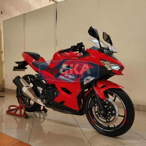 Kawasaki Ninja 250 FI Tahun 2022